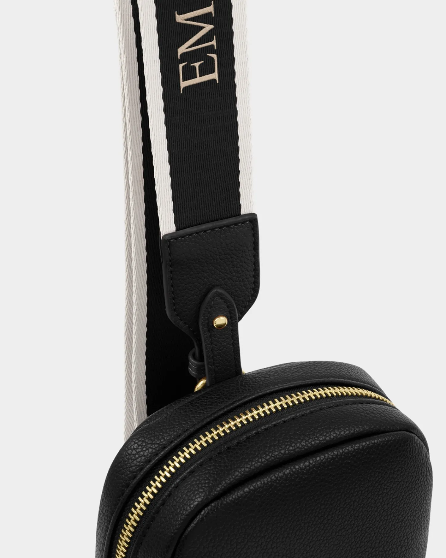 Katie Loxton Kaite Sling Bag Black Hot