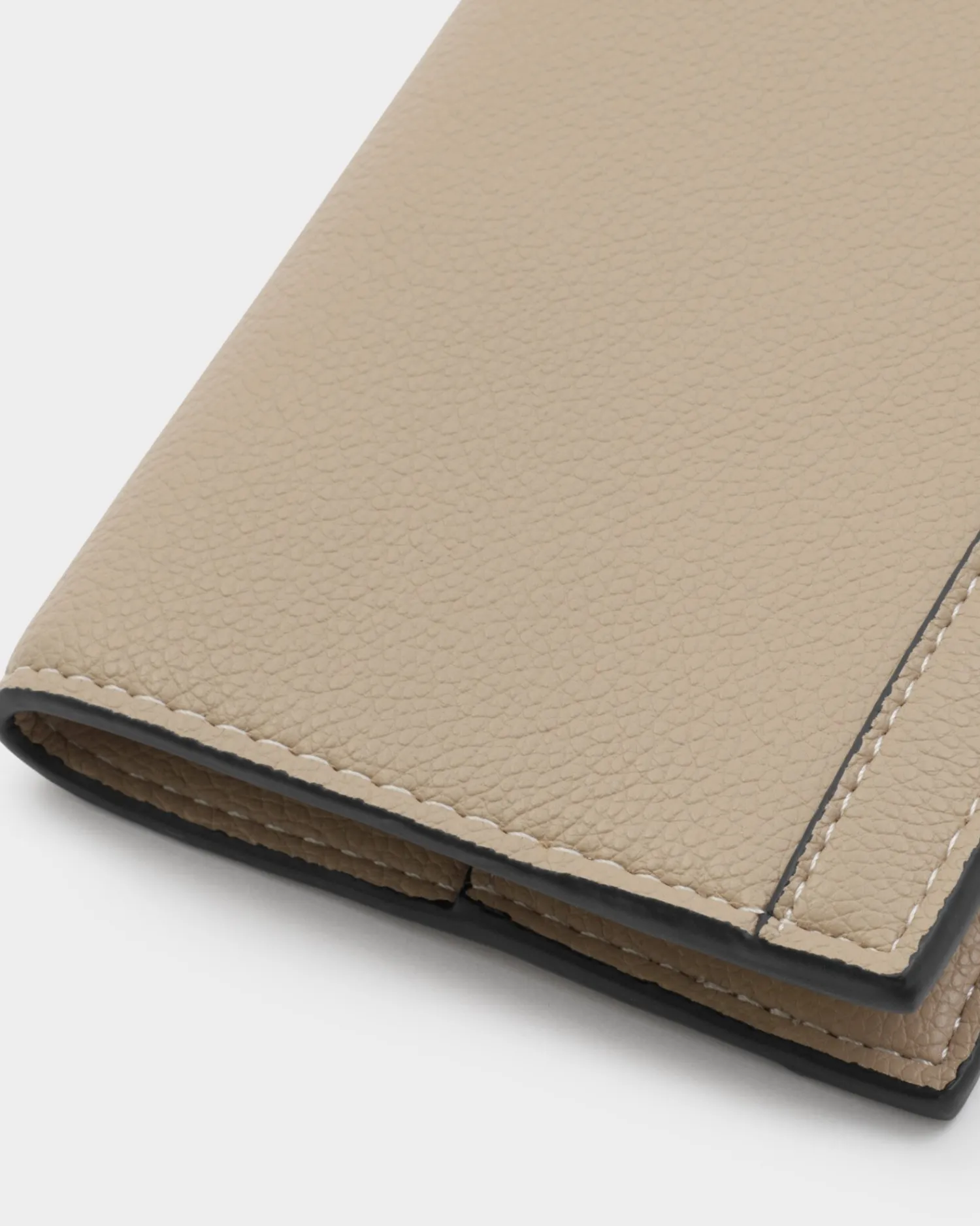 Katie Loxton Passport Cover Light Taupe Best