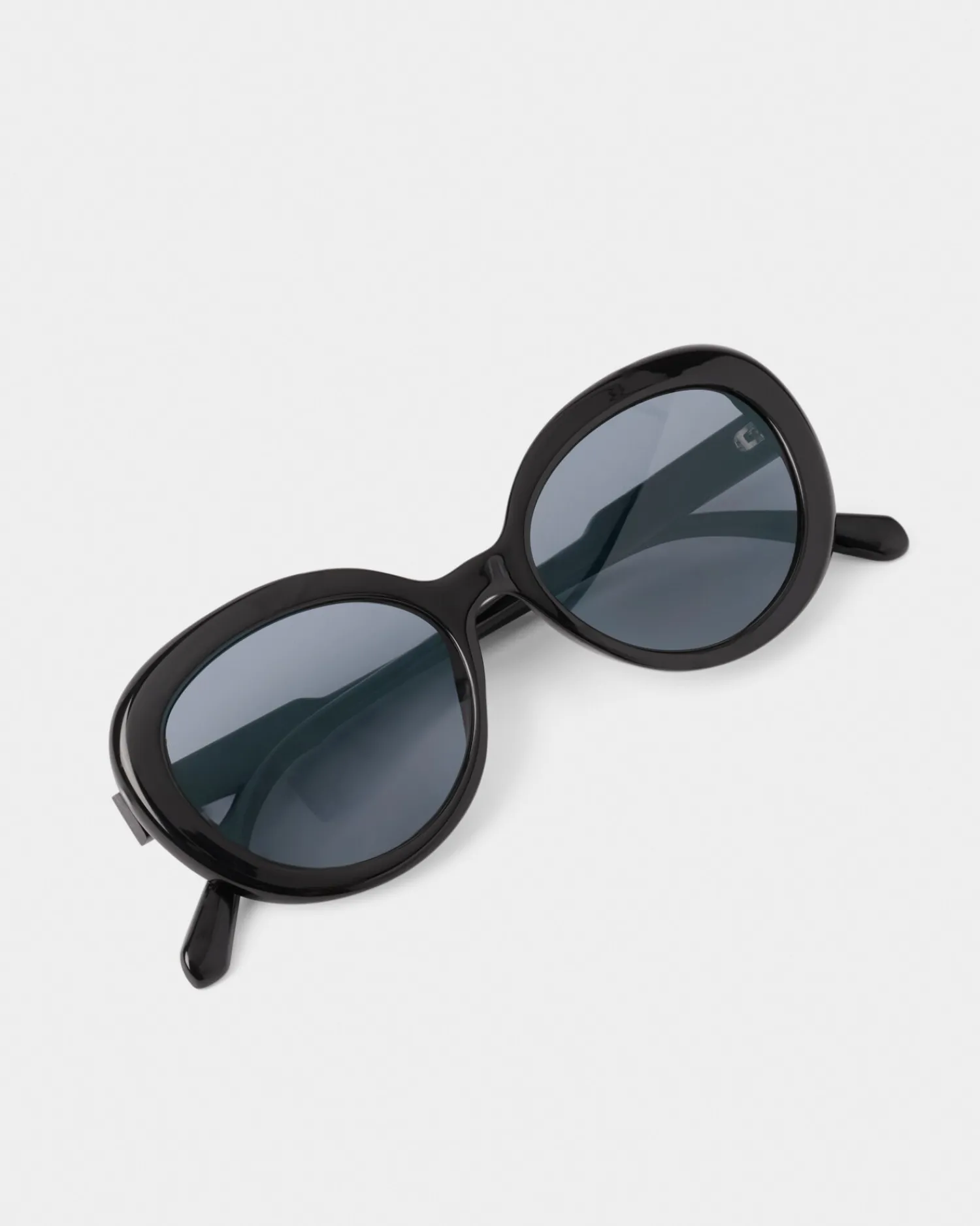 Katie Loxton Rhodes Sunglasses